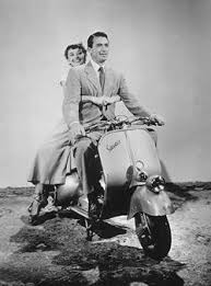 GREGORY PECK AUDREY HEPBURN ROMA VESPA CLASSIC